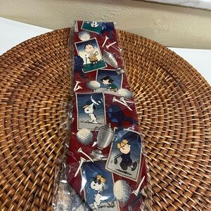 Peanuts Character Golf Themed Tie